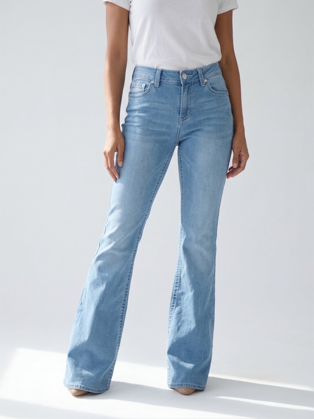 💲Y Jeans Los Angeles Embellished Pocket Bootcut Jeans – Size 13/14 – EUC
